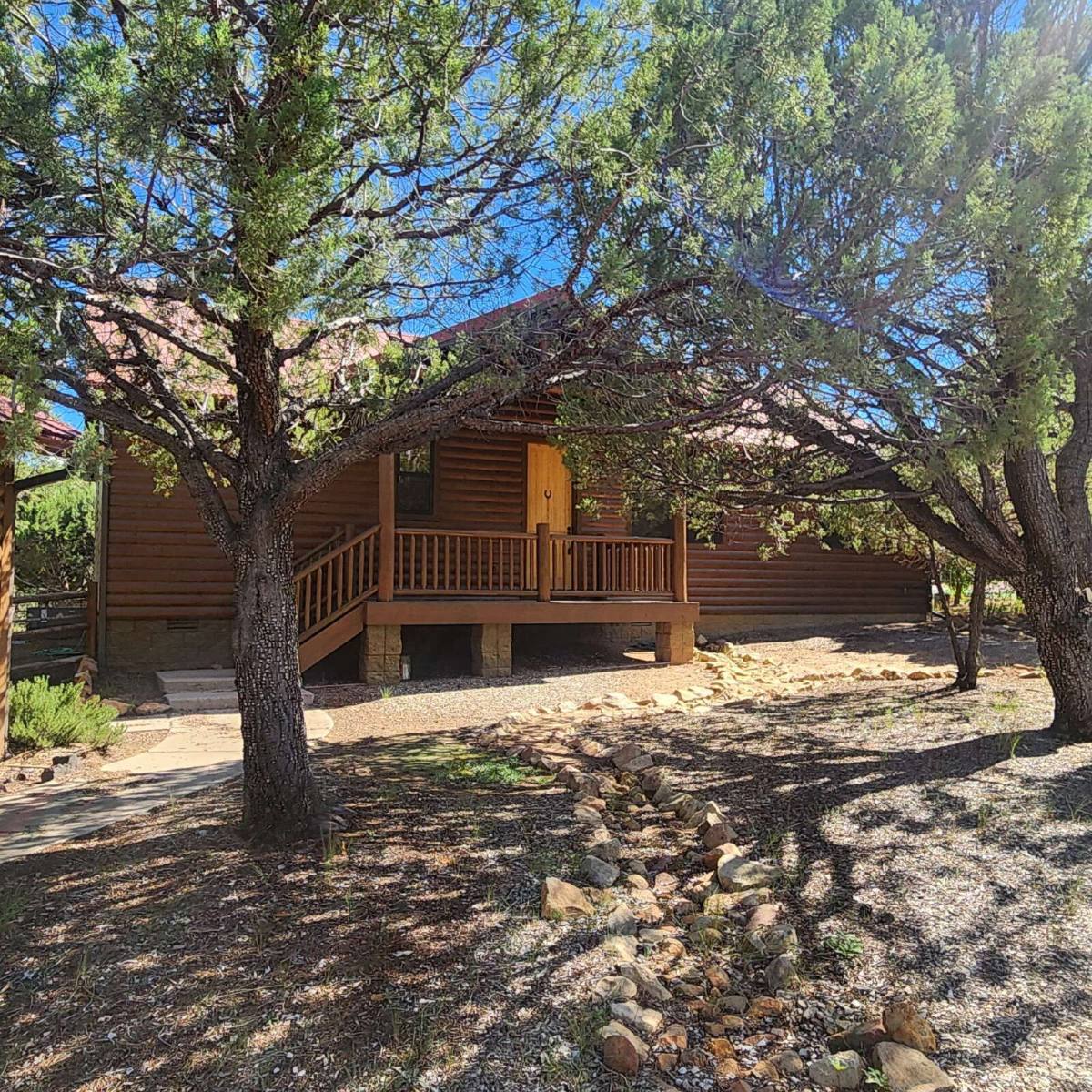 House for rent at 1561 N Mustang Run, Show Low, AZ 85901