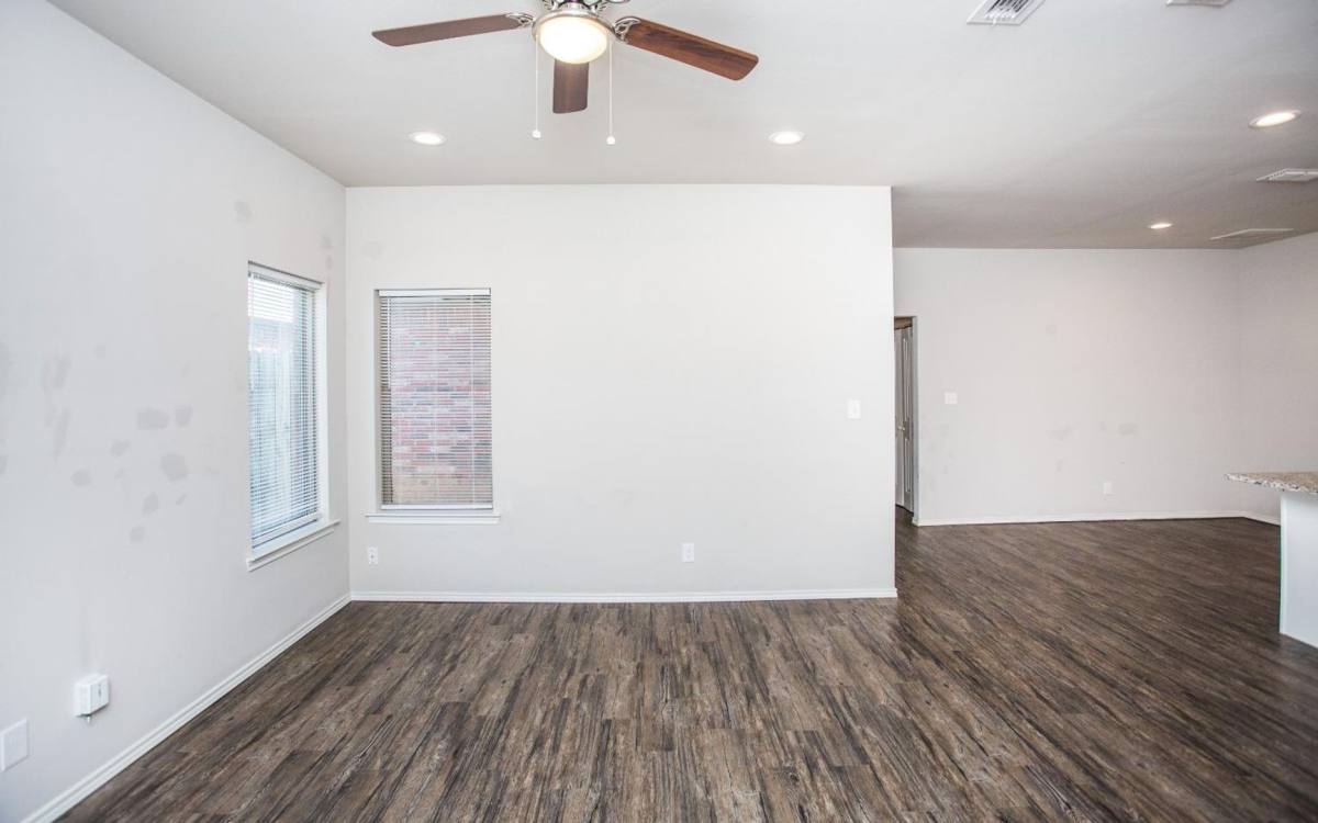 Townhouse for rent at 1717 102nd St, Lubbock, TX 79423