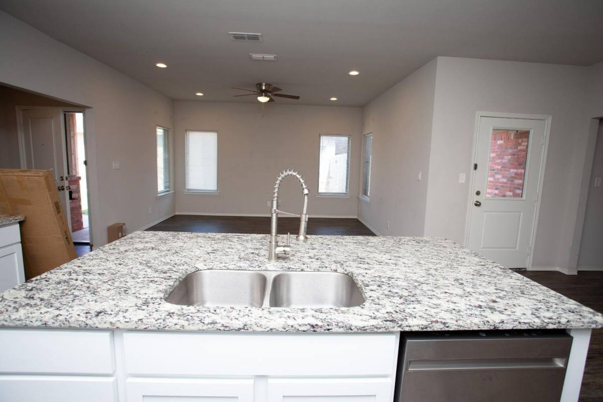 Townhouse for rent at 1717 102nd St, Lubbock, TX 79423