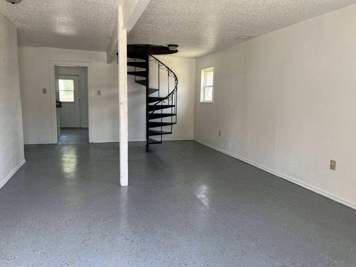 House for rent at 1711 Norwich Ave, Lubbock, TX 79416