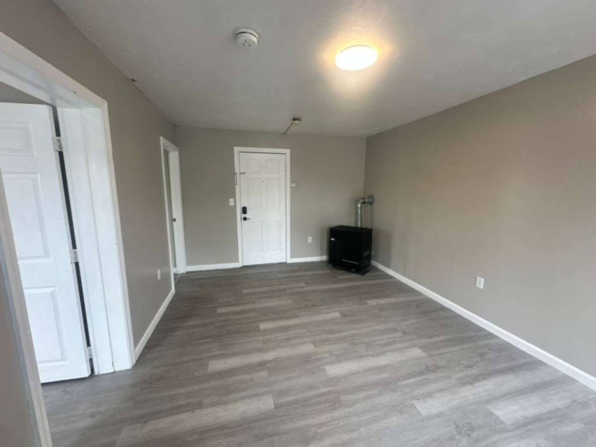 Apartment for rent at 249 Lincoln St, Worcester, MA 01605