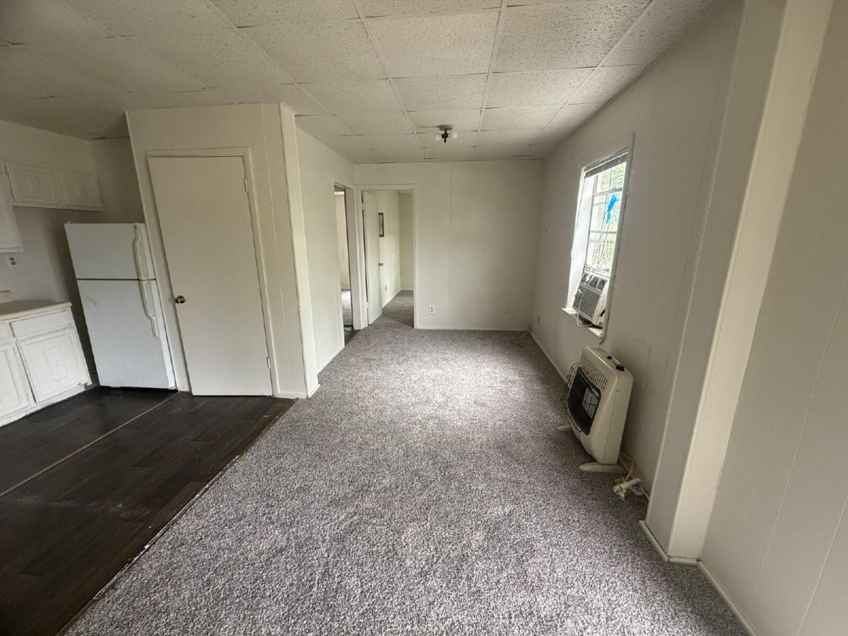 Apartment for rent at 813 N University St #3, Seminole, OK 74868