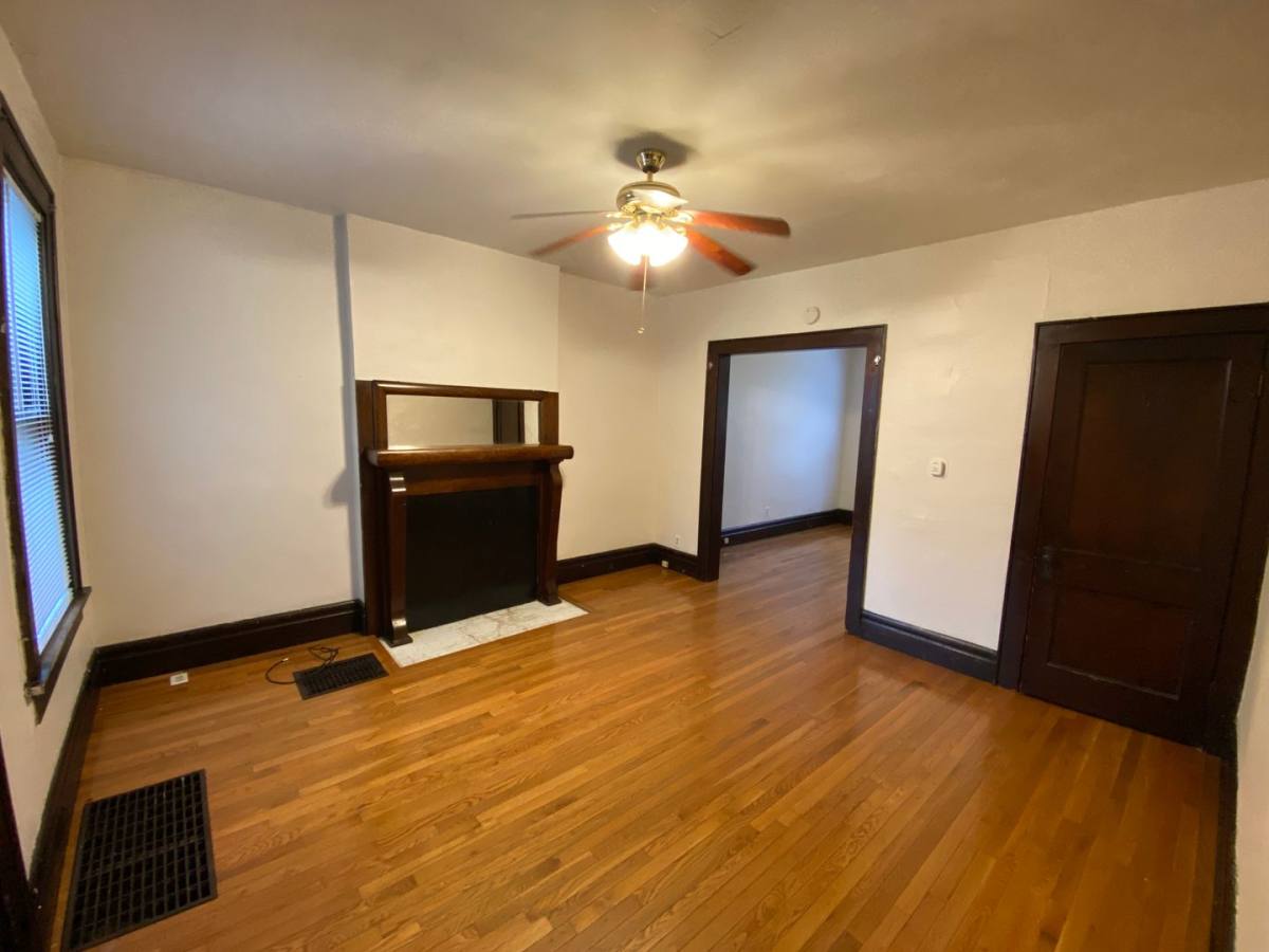 Apartment for rent at 2498 Indianola Ave, Columbus, OH 43202