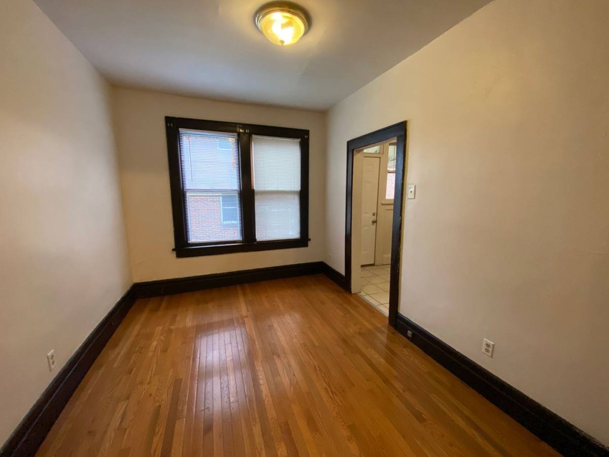 Apartment for rent at 2498 Indianola Ave, Columbus, OH 43202