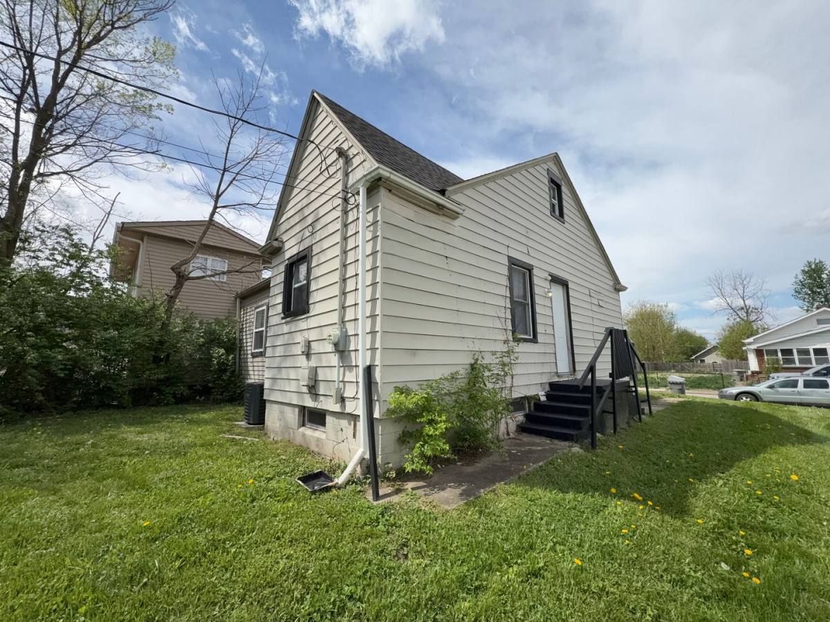 House for rent at 1521 N Kealing, Indianapolis, IN 46201