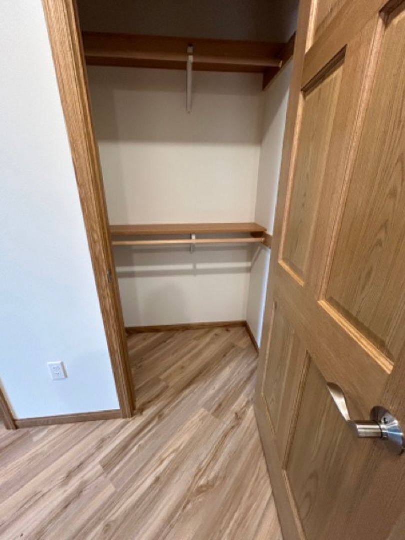 Apartment for rent at 1520 Chase St, La Crosse, WI 54601
