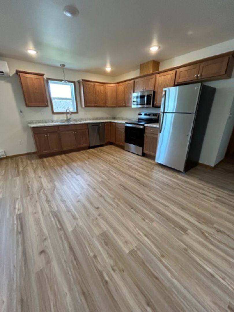 Apartment for rent at 1520 Chase St, La Crosse, WI 54601