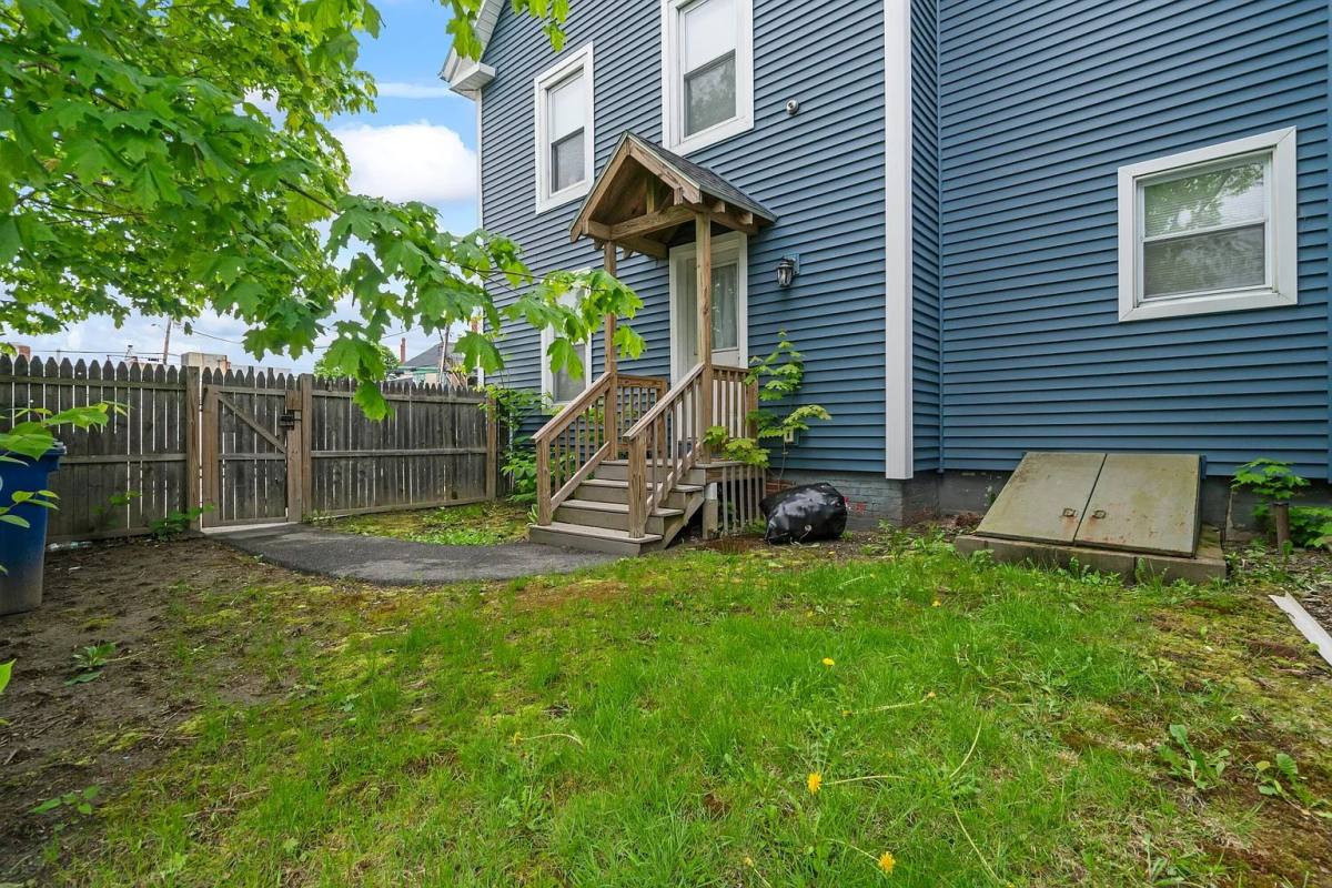 Apartment for rent at 15 Seavey St, Westbrook, ME 04092