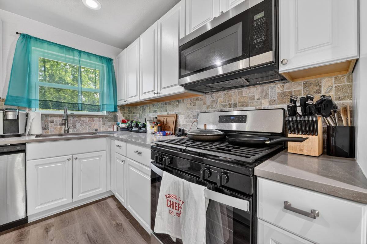 House for rent at 324 N Shore Place, Lewisville, TX 75067