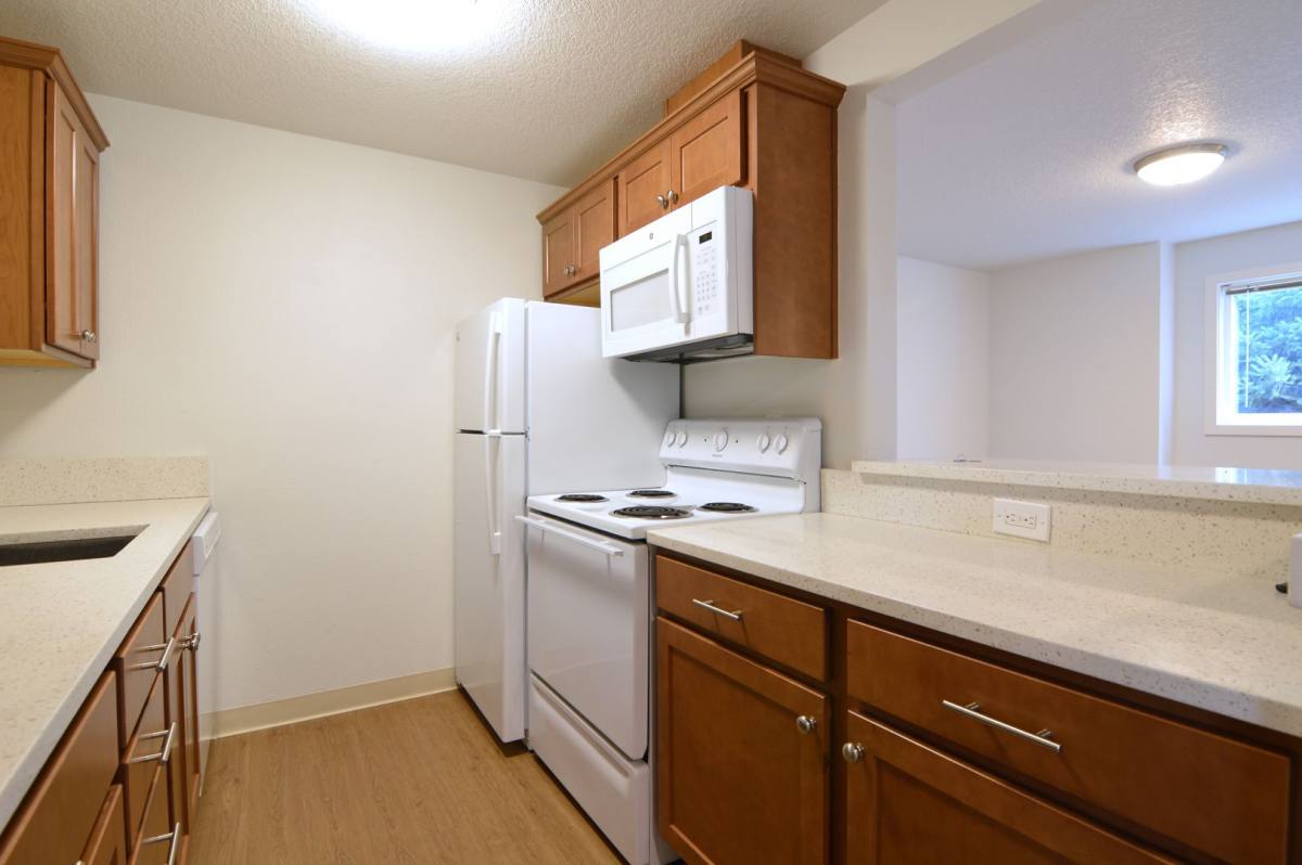 Apartment for rent at 1820-22 NE Lombard, Portland, OR 97211