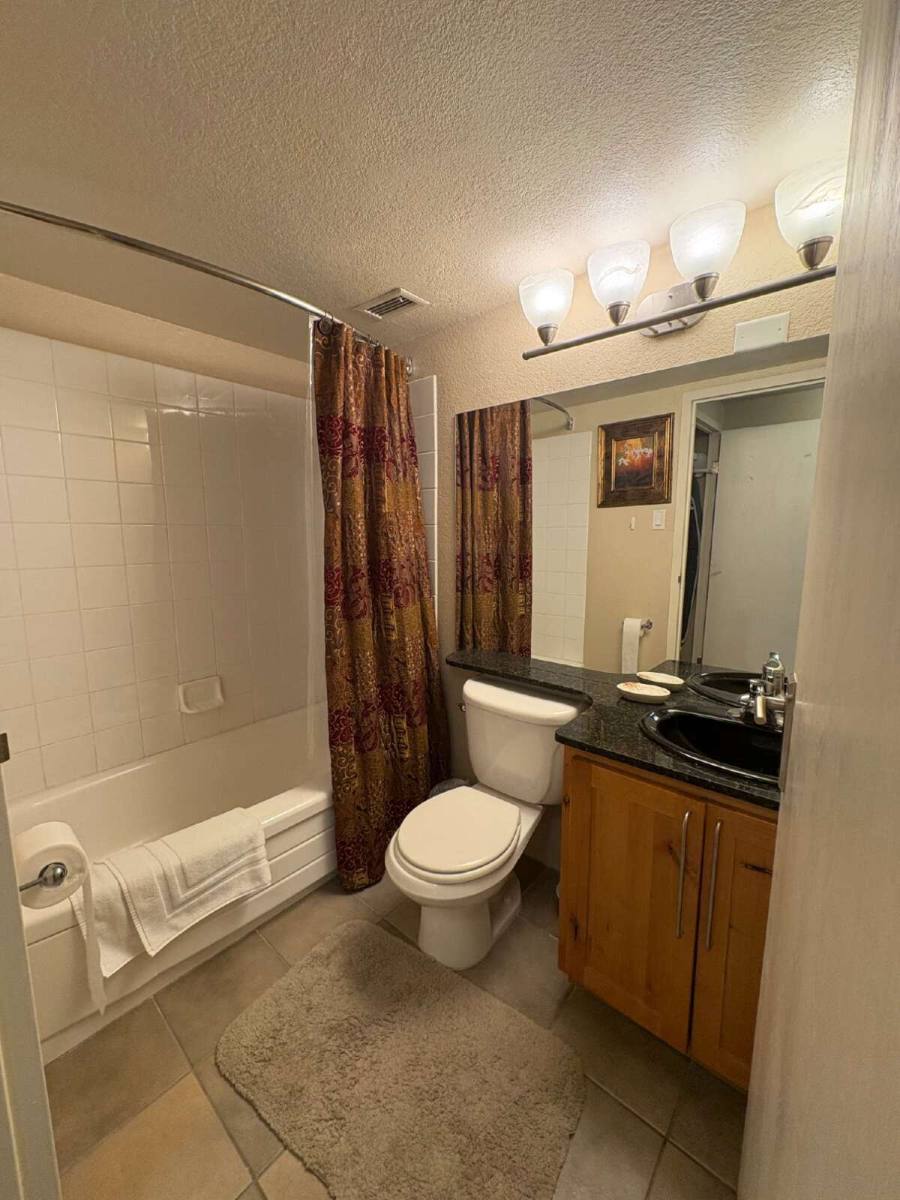 Condo for rent at 417 E Kiowa St #602, Colorado Springs, CO 80903