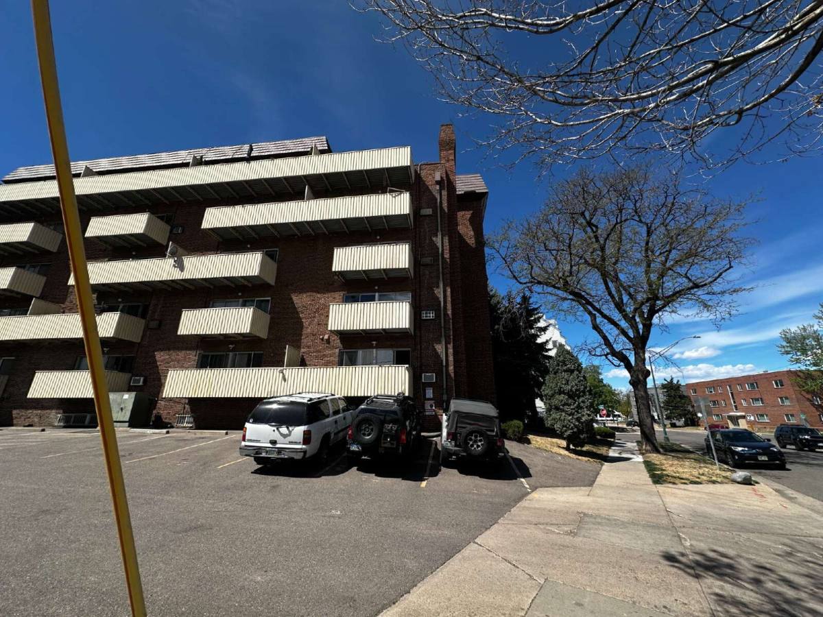 Condo for rent at 4110 E Hale Parkway #2C, Denver, CO 80220
