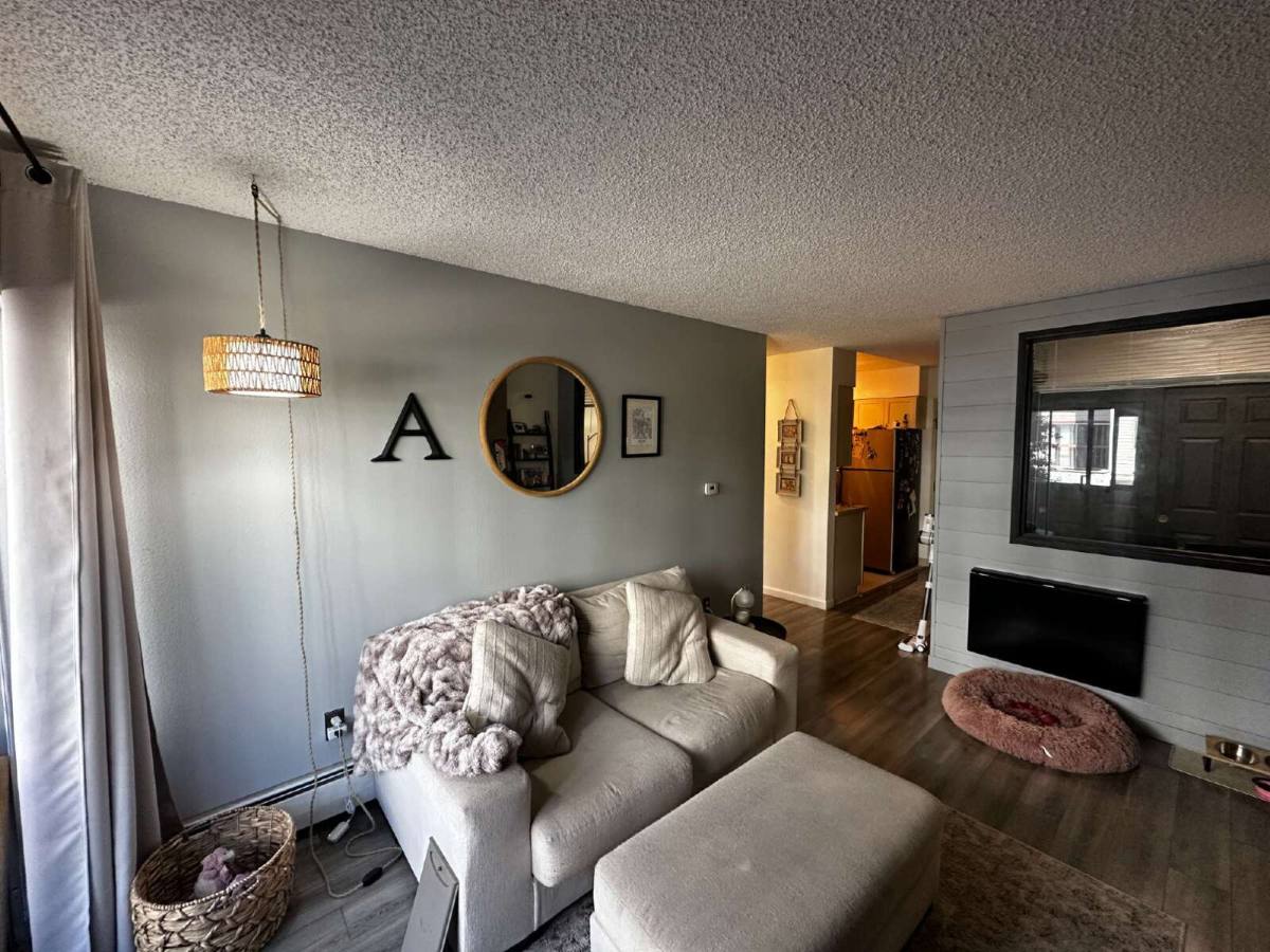 Condo for rent at 4110 E Hale Parkway #2C, Denver, CO 80220