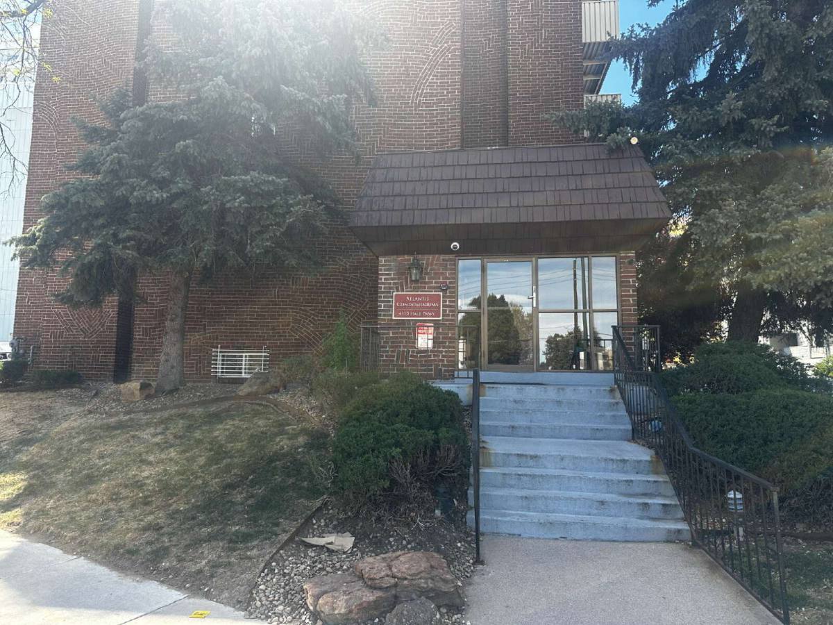 Condo for rent at 4110 E Hale Parkway #2C, Denver, CO 80220