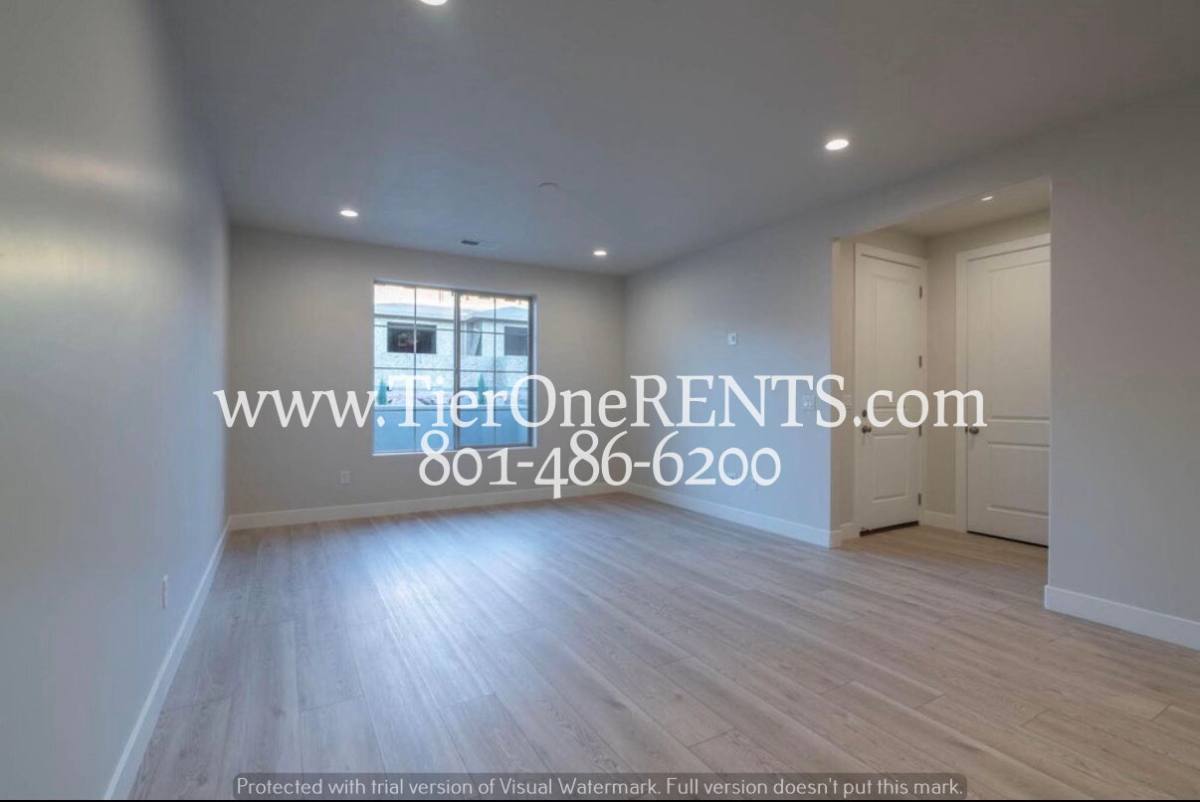 Townhouse for rent at 1188 N Dorado Alley, Washington, UT 84780