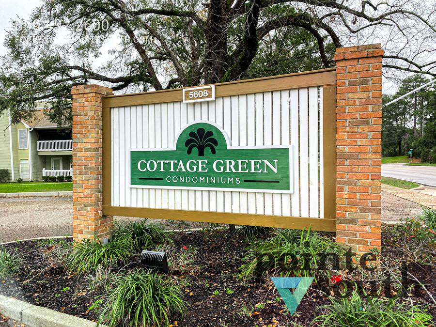 Apartment for rent at 5608 Cottage Hill Rd #214, Mobile, AL 36609