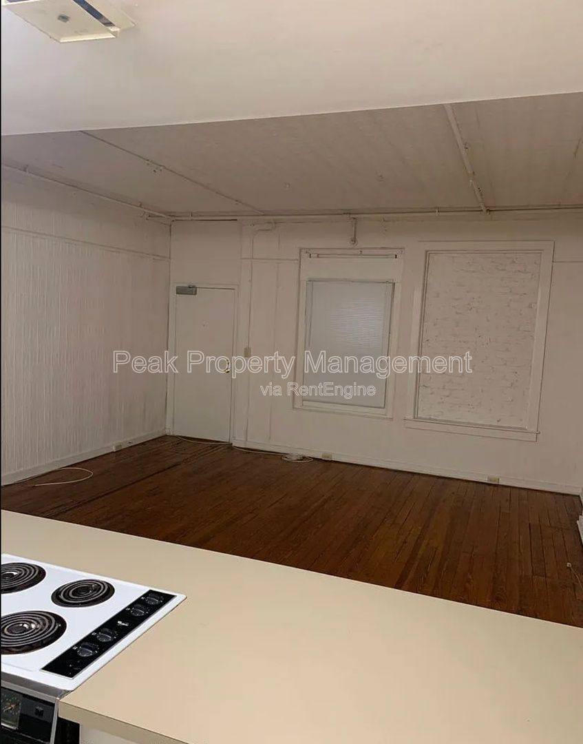 Apartment for rent at 308 W Broad St, Richmond, VA 23220