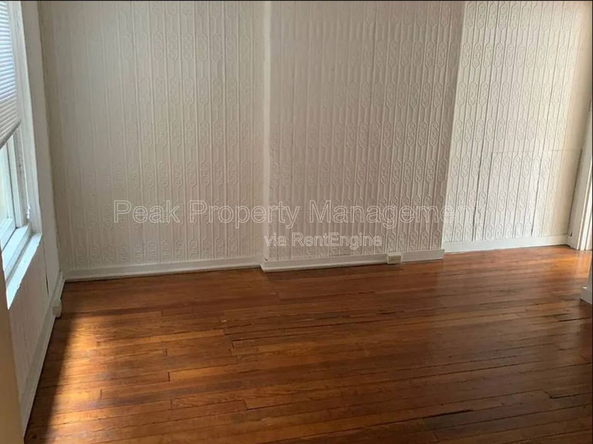 Apartment for rent at 308 W Broad St, Richmond, VA 23220
