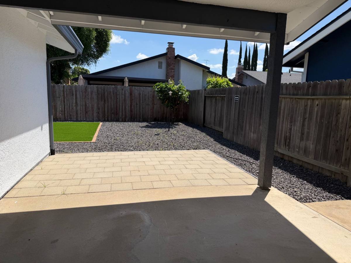 House for rent at 9275 Defiance Circle, Sacramento, CA 95827
