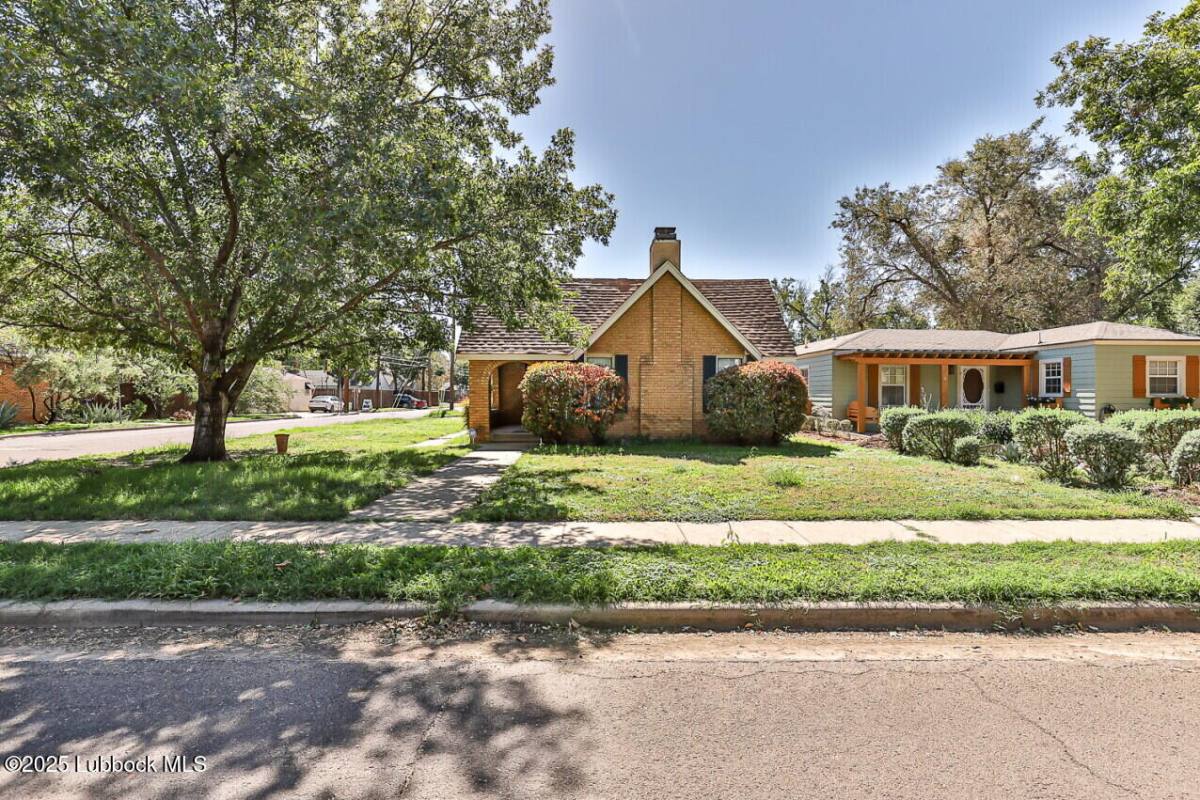 Apartment for rent at 3001 22nd St, Lubbock, TX 79410