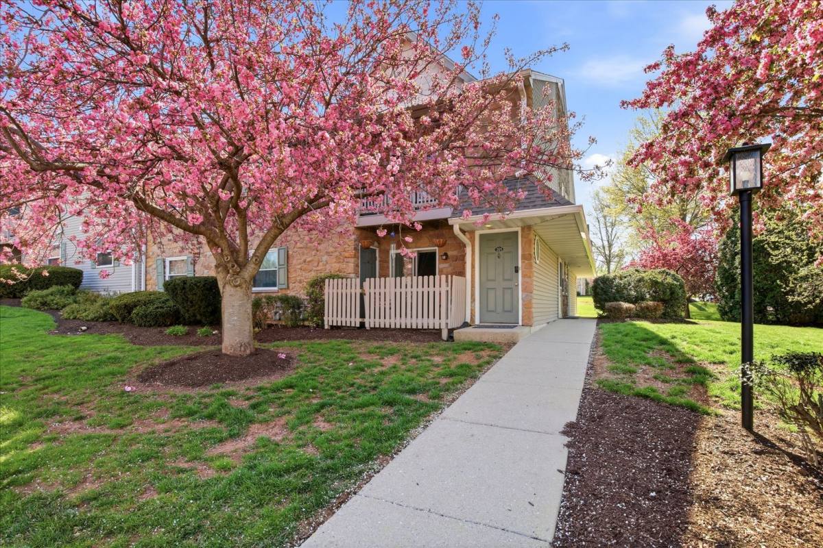 Condo for rent at 205 Horseshoe Dr, Royersford, PA 19468