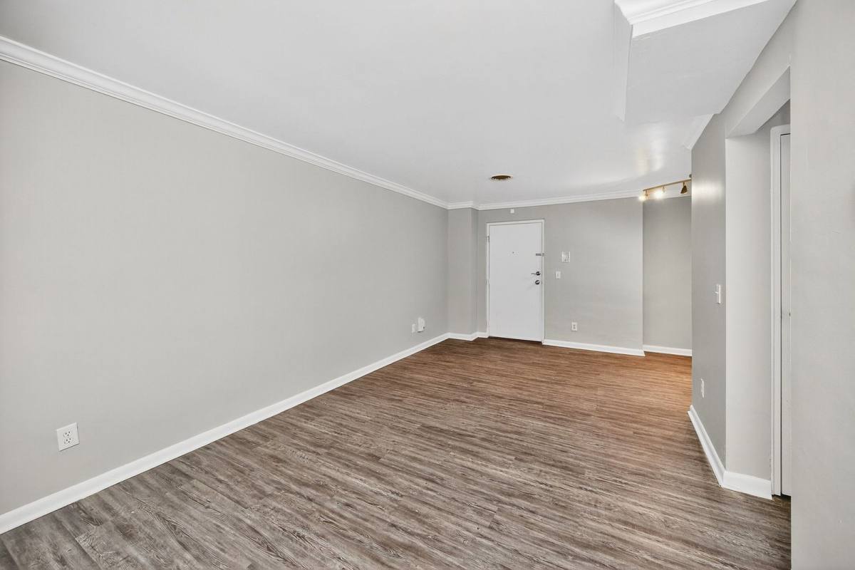 Apartment for rent at 3336 Jefferson Ave #14, Cincinnati, OH 45220