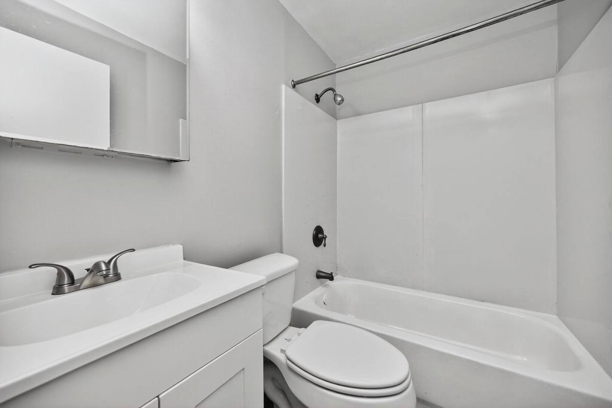 Apartment for rent at 3336 Jefferson Ave #14, Cincinnati, OH 45220
