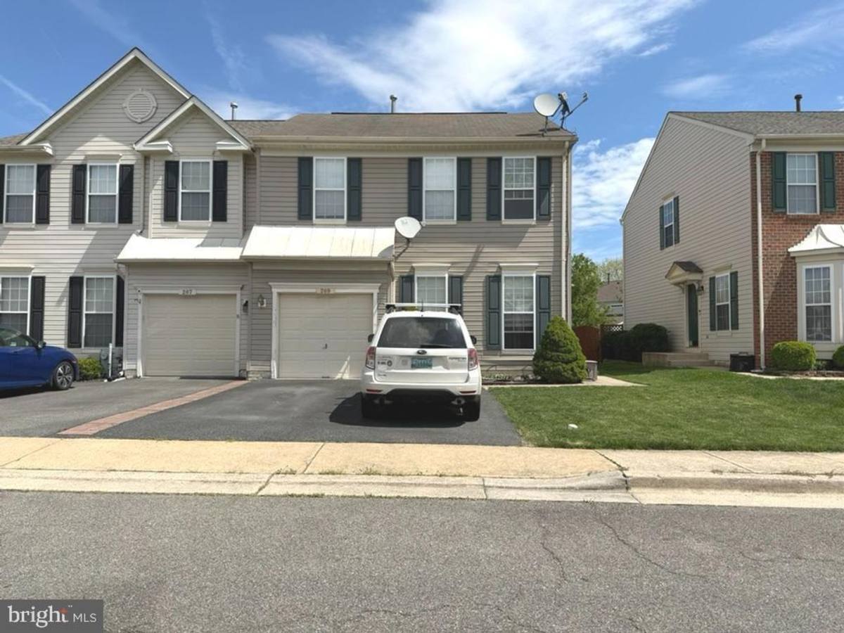 Townhouse for rent at 209 Nob Hill Way, Odenton, MD 21113