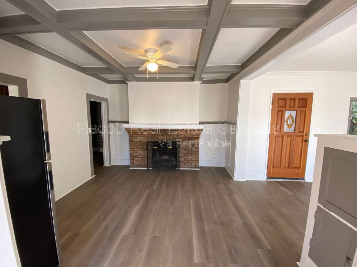 Apartment for rent at 4288 Cleveland Ave #2, San Diego, CA 92103