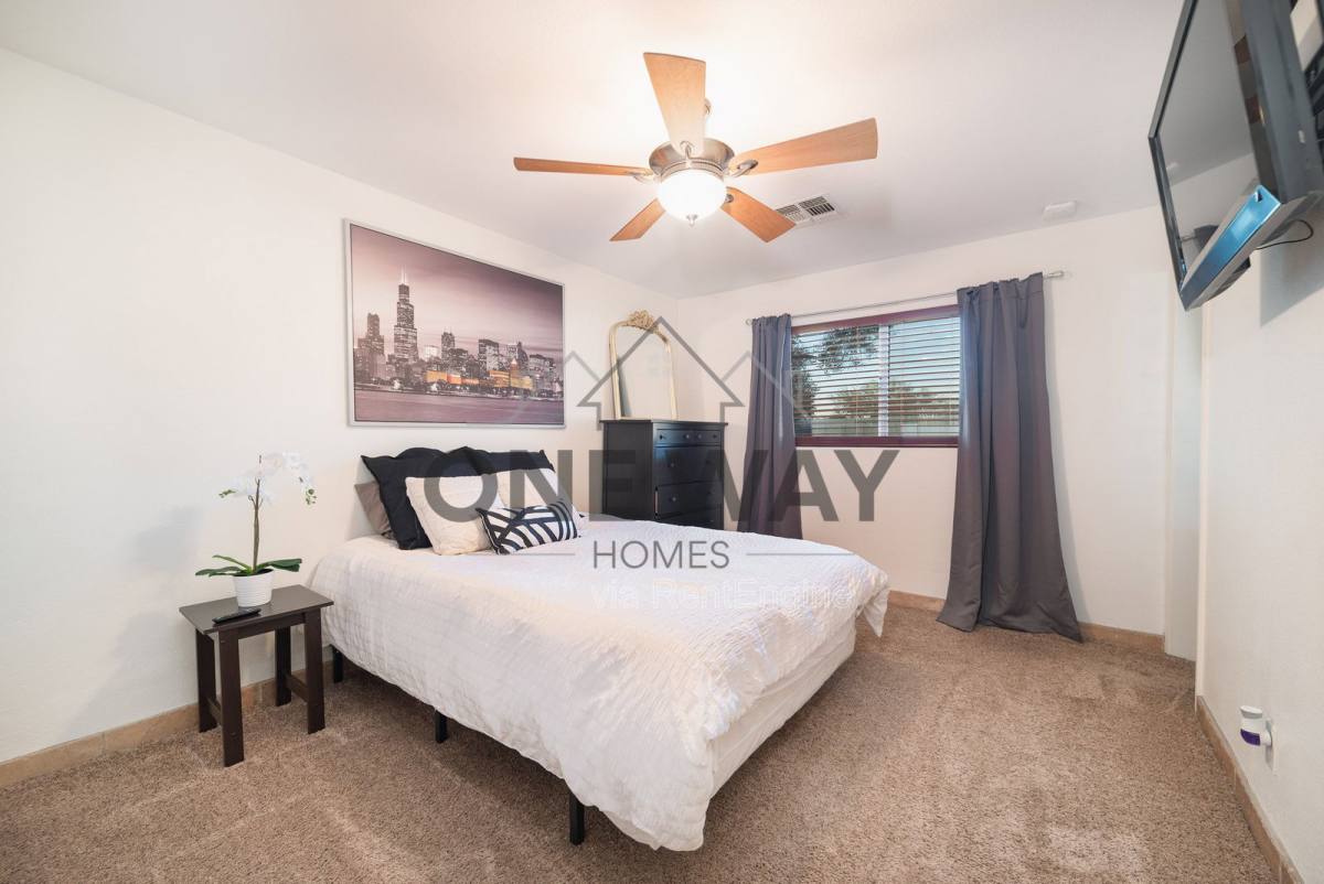 Apartment for rent at 8702 E Sheridan St, Scottsdale, AZ 85257