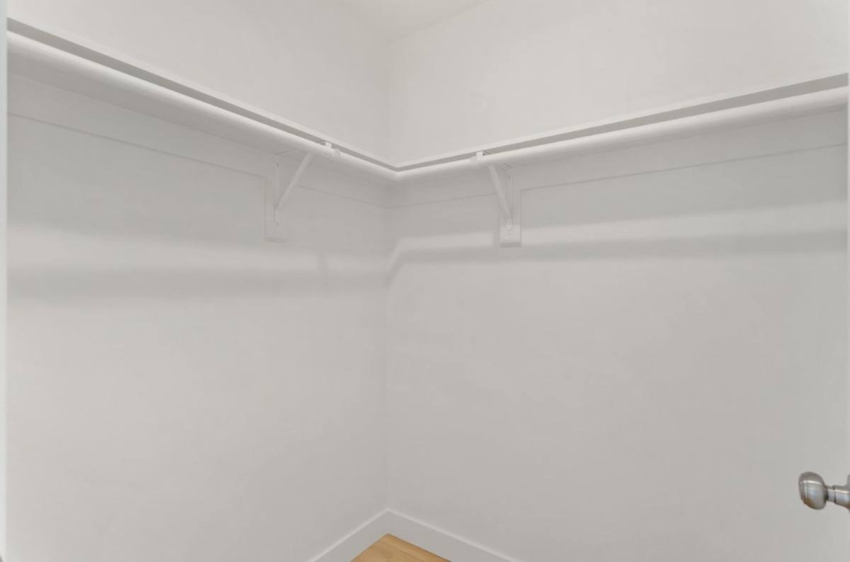 Apartment for rent at 707 W 80th St, Los Angeles, CA 90044