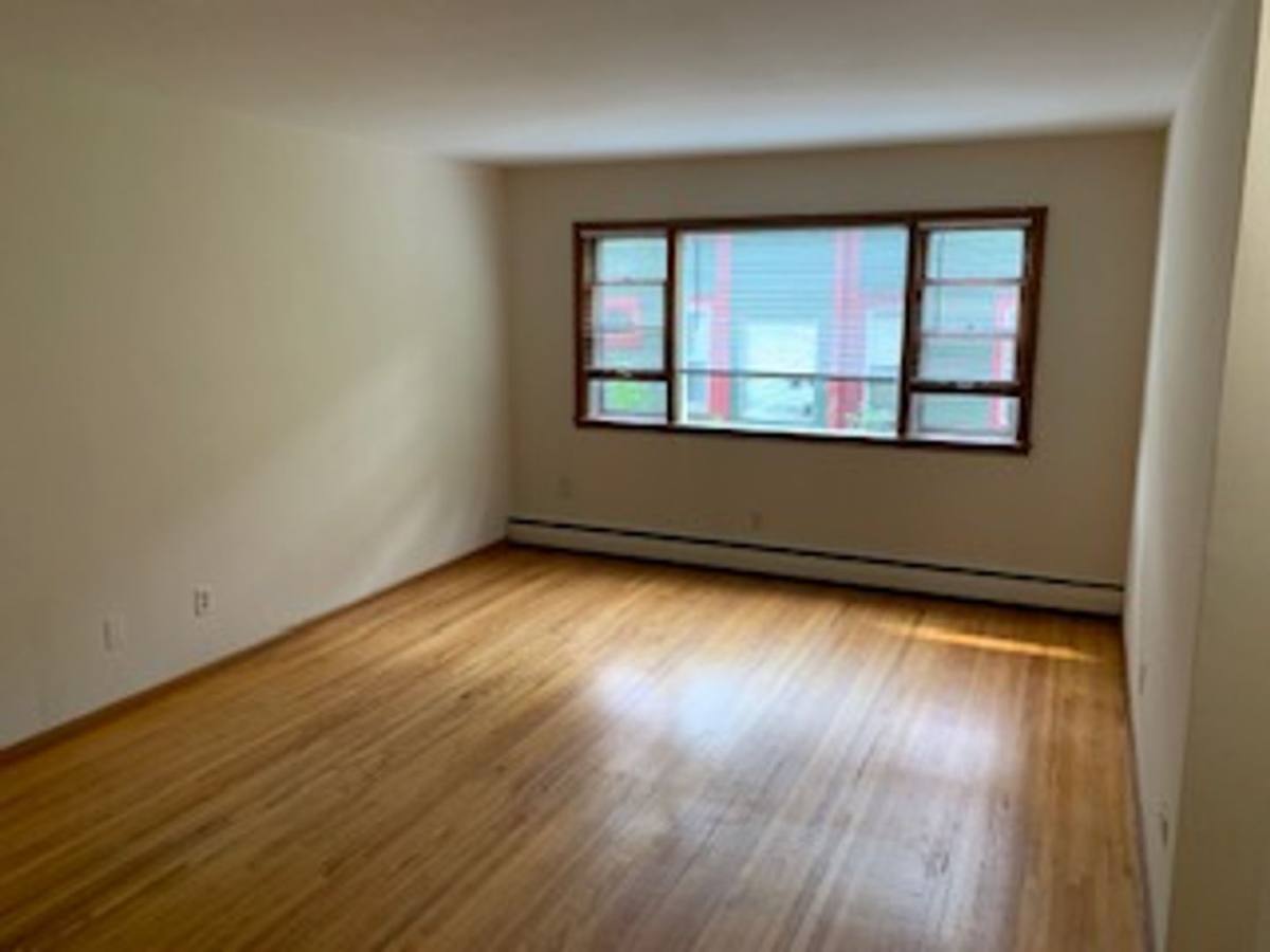 Apartment for rent at 417 Grand Ave, Saint Paul, MN 55102