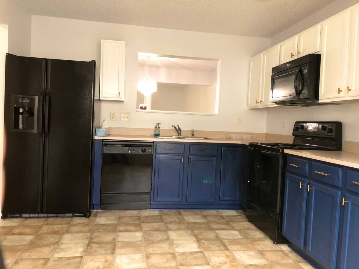 Townhouse for rent at 9511 Brackenview Court, Charlotte, NC 28214