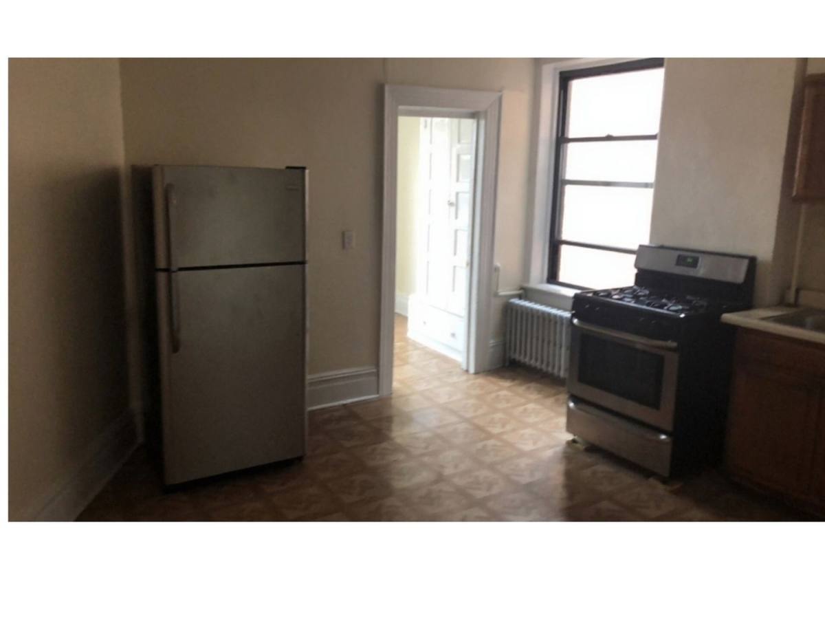 Apartment for rent at 3401 Park Ave, Union City, NJ 07087