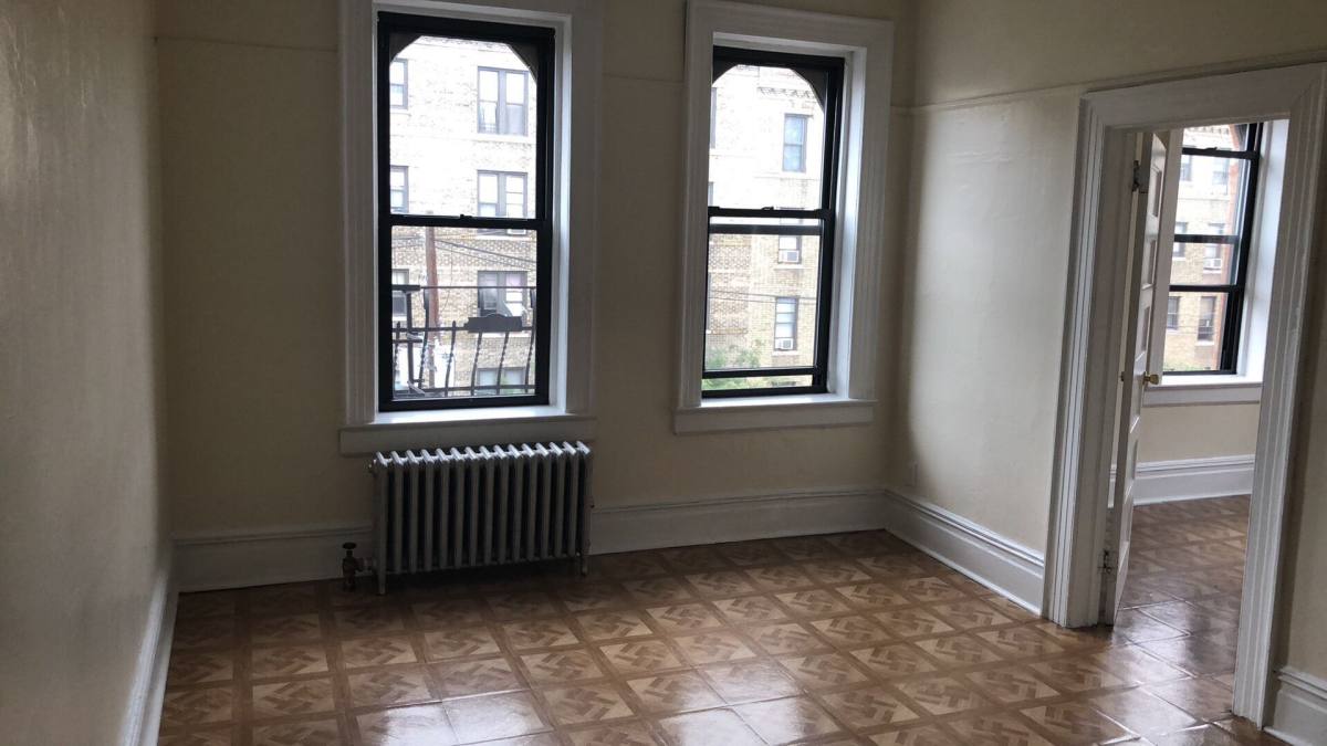 Apartment for rent at 3401 Park Ave, Union City, NJ 07087