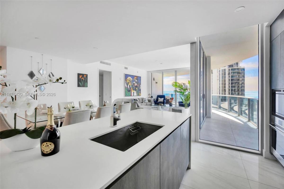 Condo for rent at 17550 Collins Ave, North Miami Beach, FL 33160