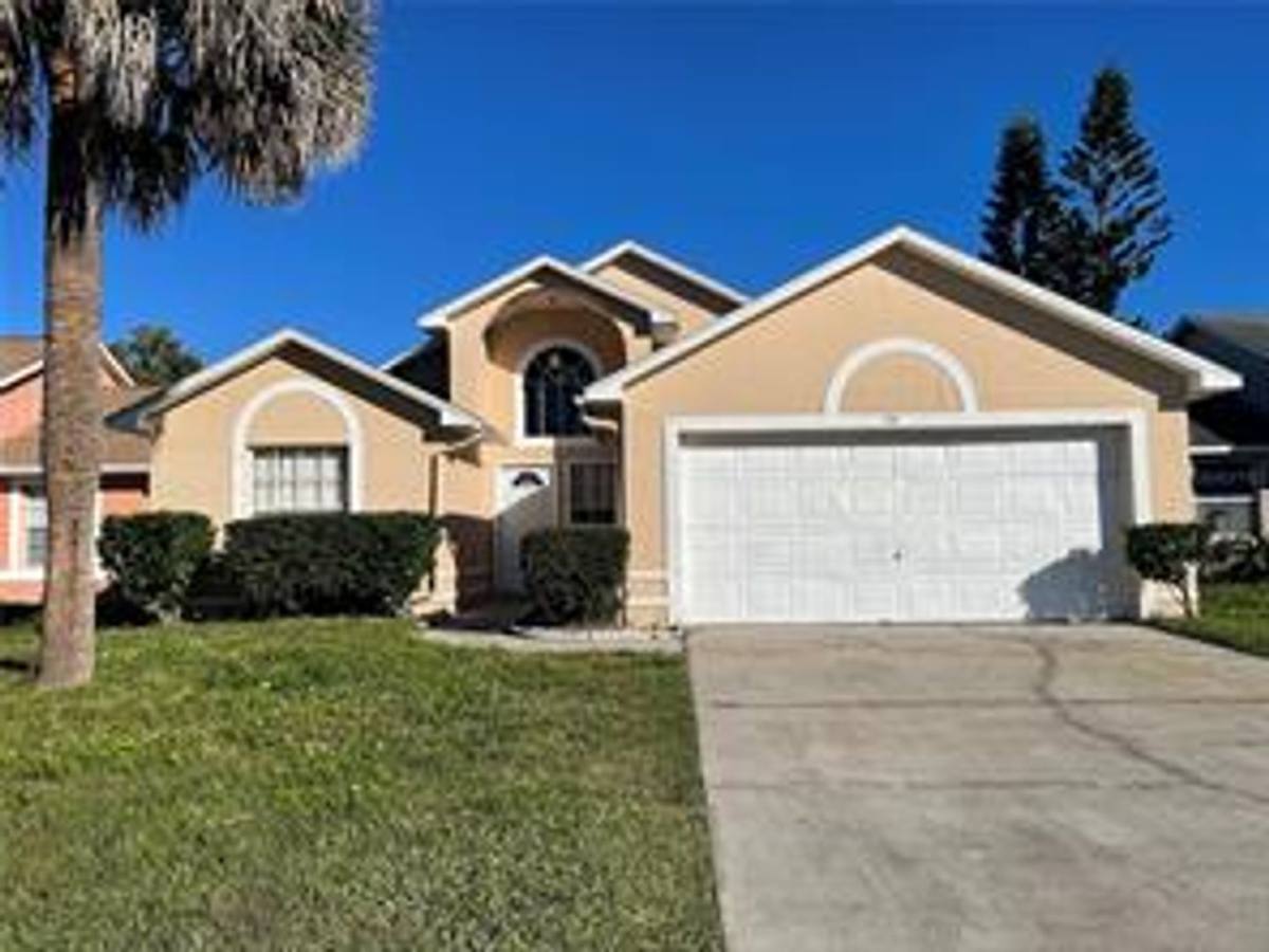 House for rent at 751 Country Woods Circle, Kissimmee, FL 34744