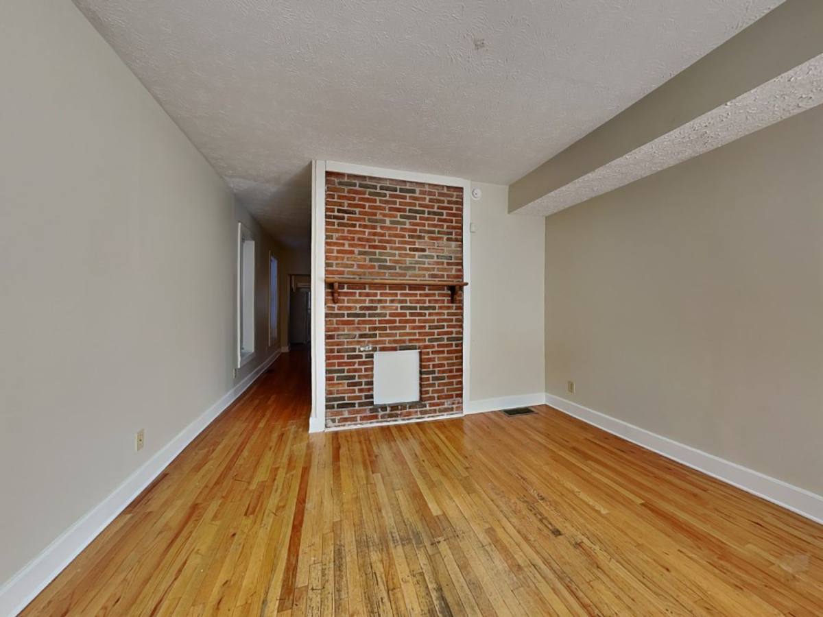 Apartment for rent at 1365 Indianola Ave, Columbus, OH 43201