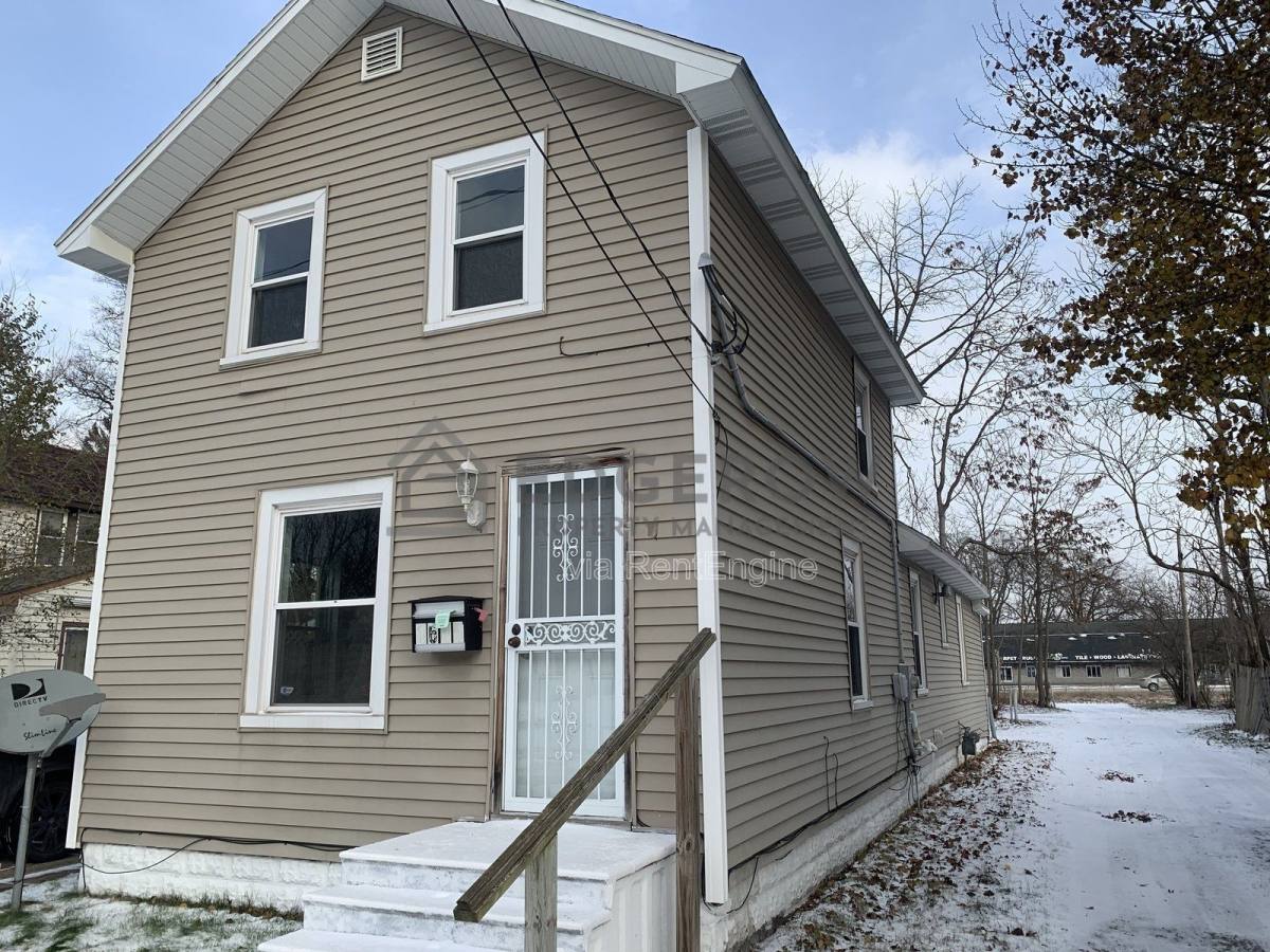 House for rent at 1644 Beidler St, Muskegon, MI 49441