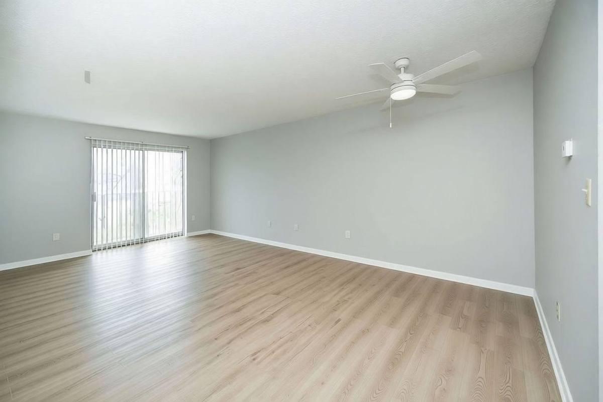 Apartment for rent at 2419 Ohio Ave #8, Cincinnati, OH 45219