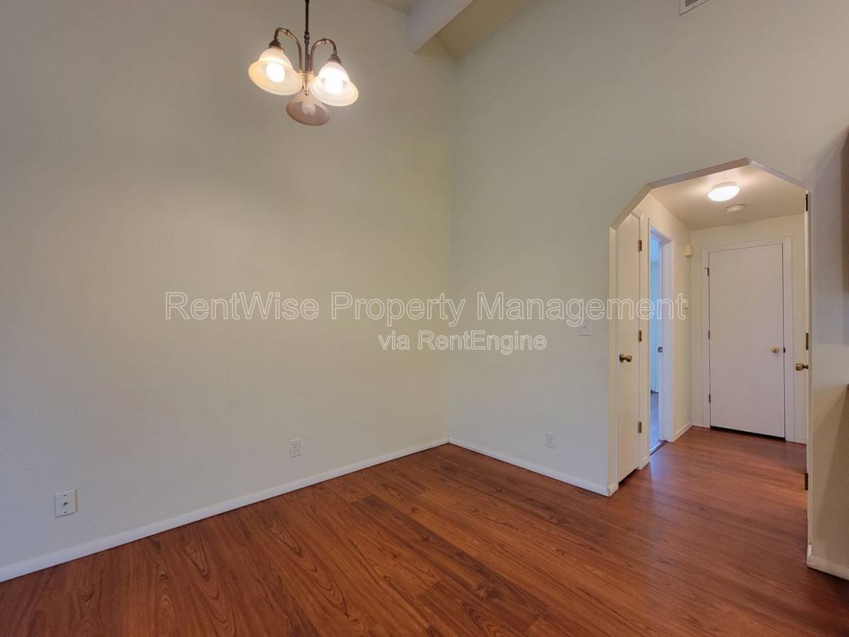 Apartment for rent at 3950 Cambria Way, Boise, ID 83703