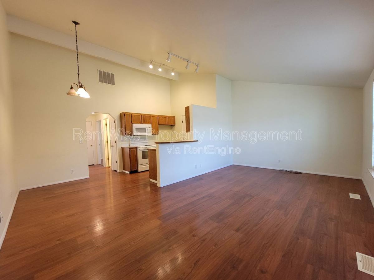 Apartment for rent at 3950 Cambria Way, Boise, ID 83703