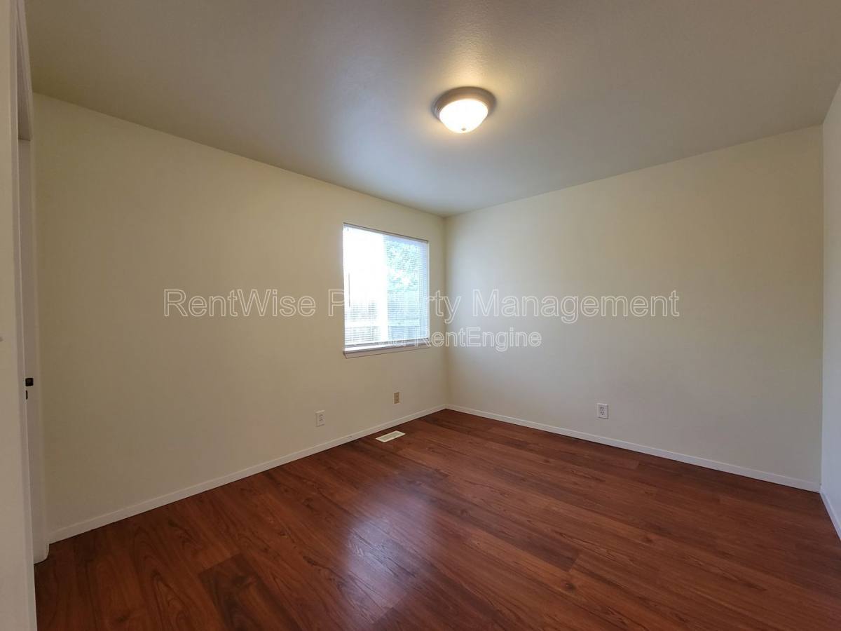Apartment for rent at 3950 Cambria Way, Boise, ID 83703
