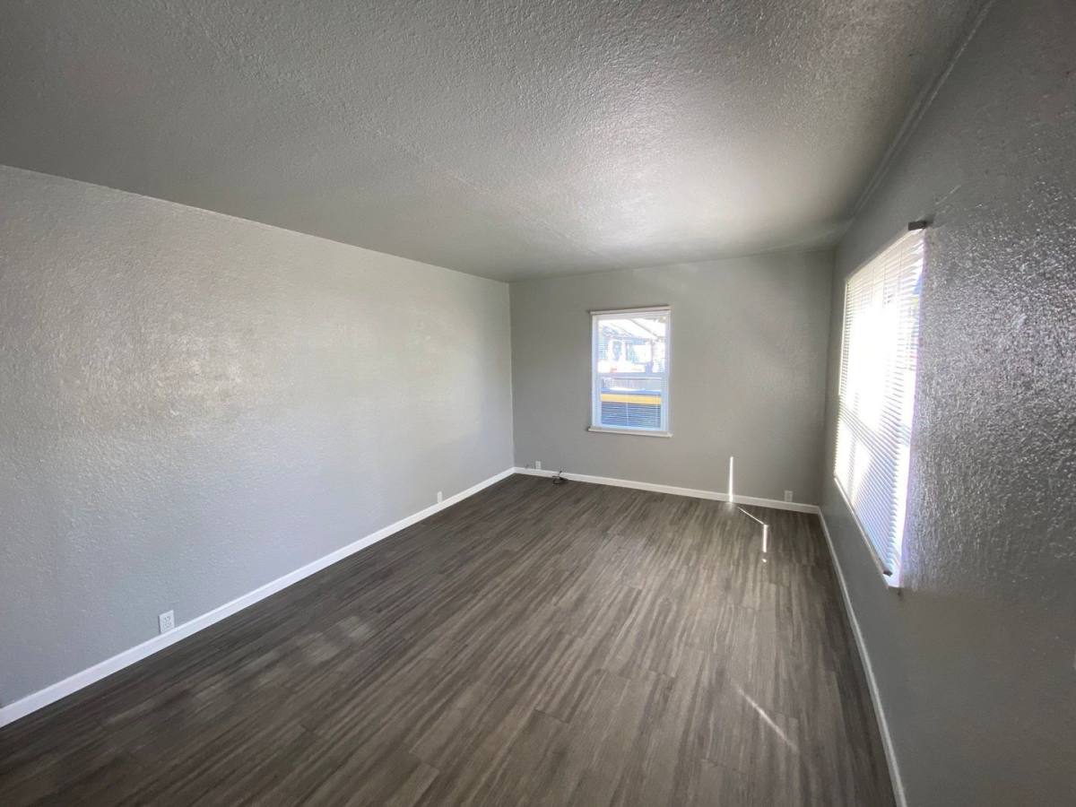 Apartment for rent at 1237 Nandina St #1, Sweet Home, OR 97386