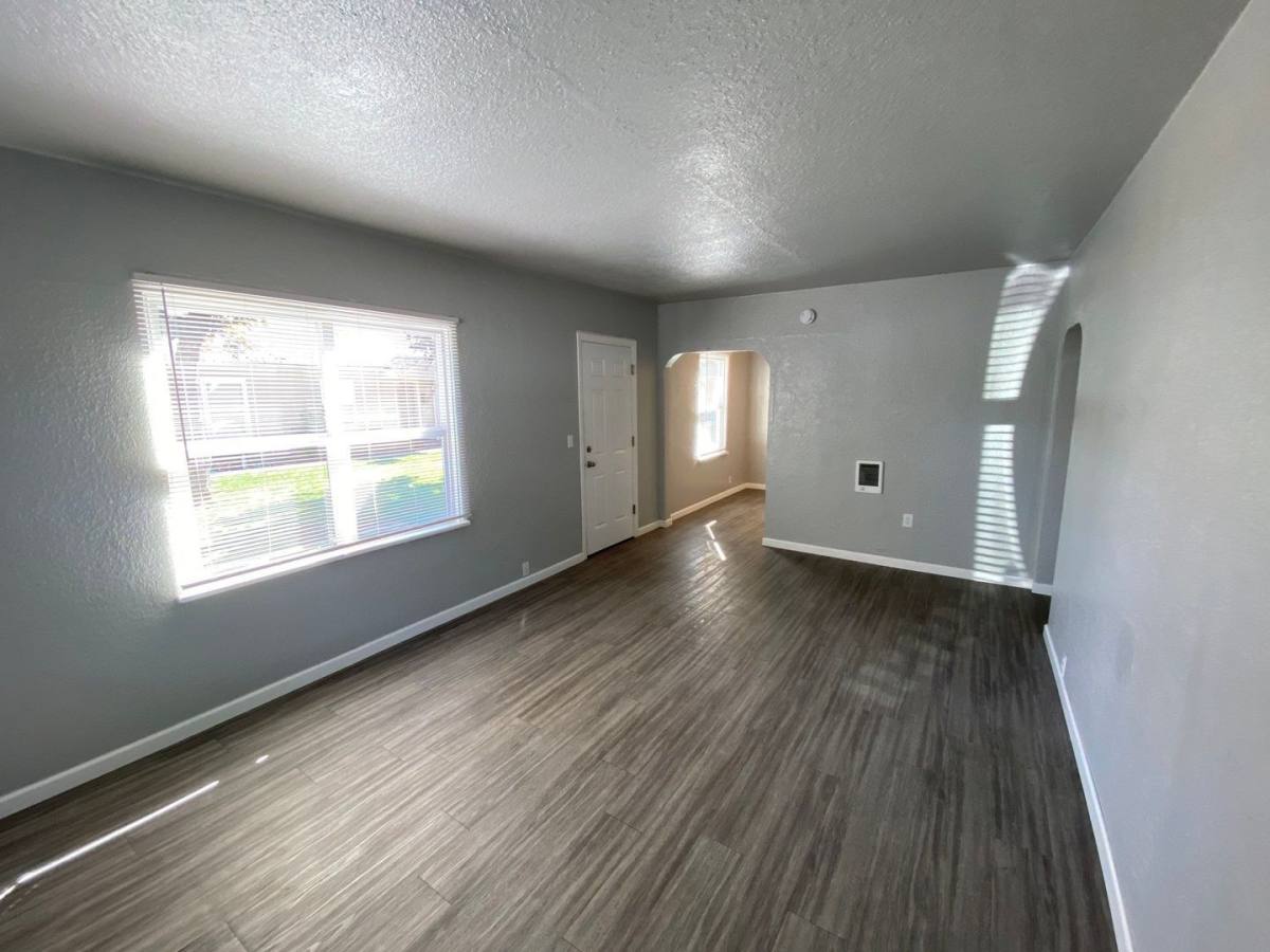 Apartment for rent at 1237 Nandina St #1, Sweet Home, OR 97386
