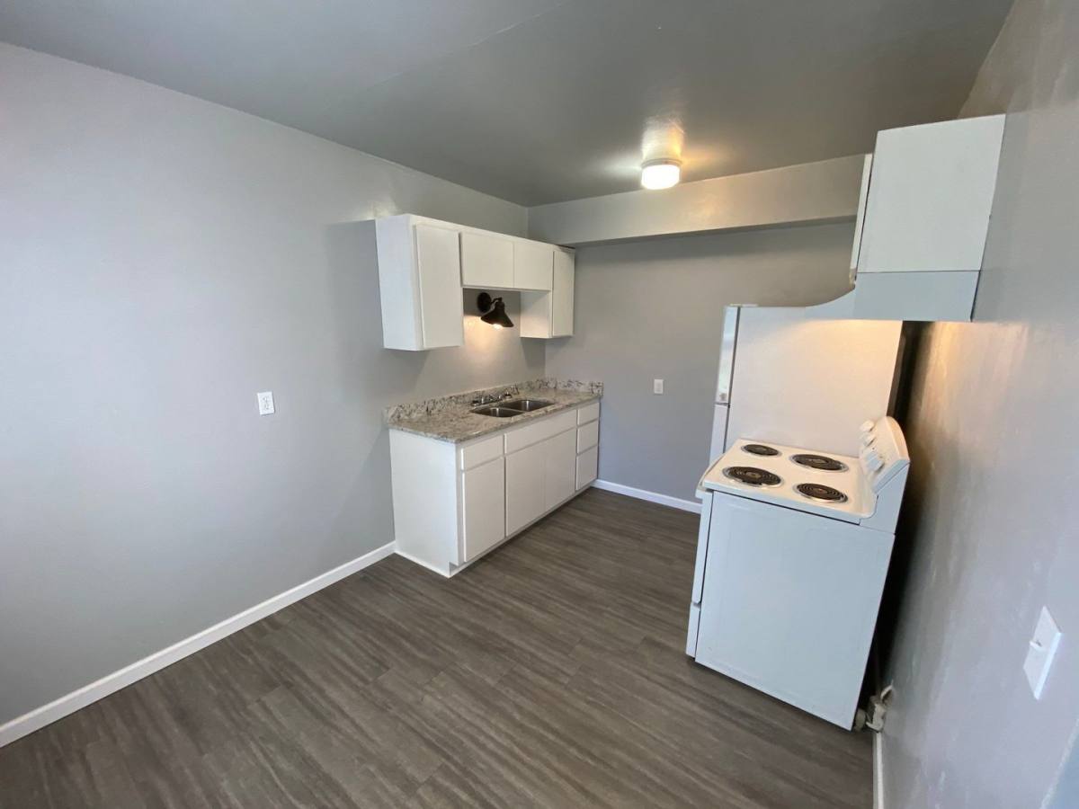 Apartment for rent at 1237 Nandina St #1, Sweet Home, OR 97386