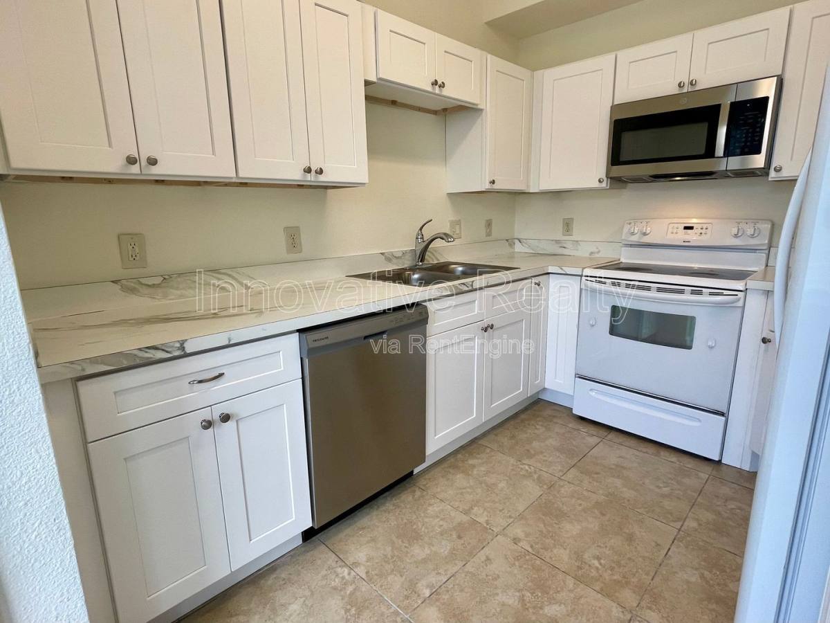 Townhouse for rent at 2482 Temple Grove Lane, Kissimmee, FL 34741