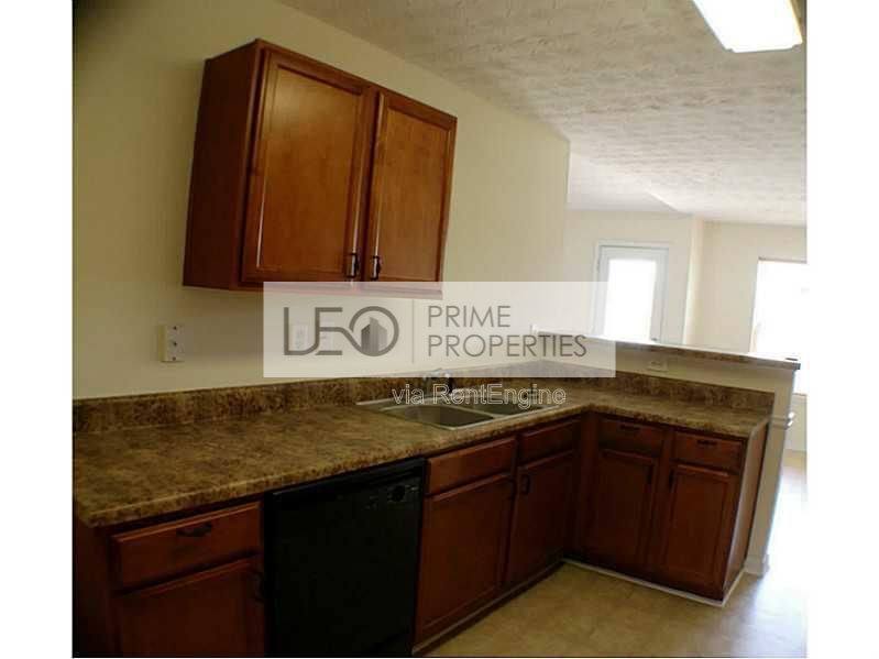 House for rent at 3168 Meadow Point Dr, Snellville, GA 30039