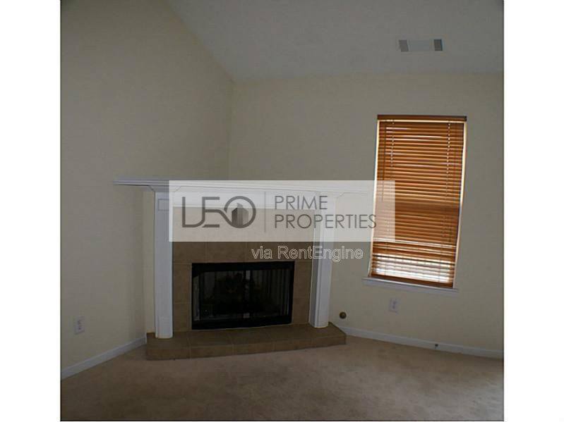 House for rent at 3168 Meadow Point Dr, Snellville, GA 30039