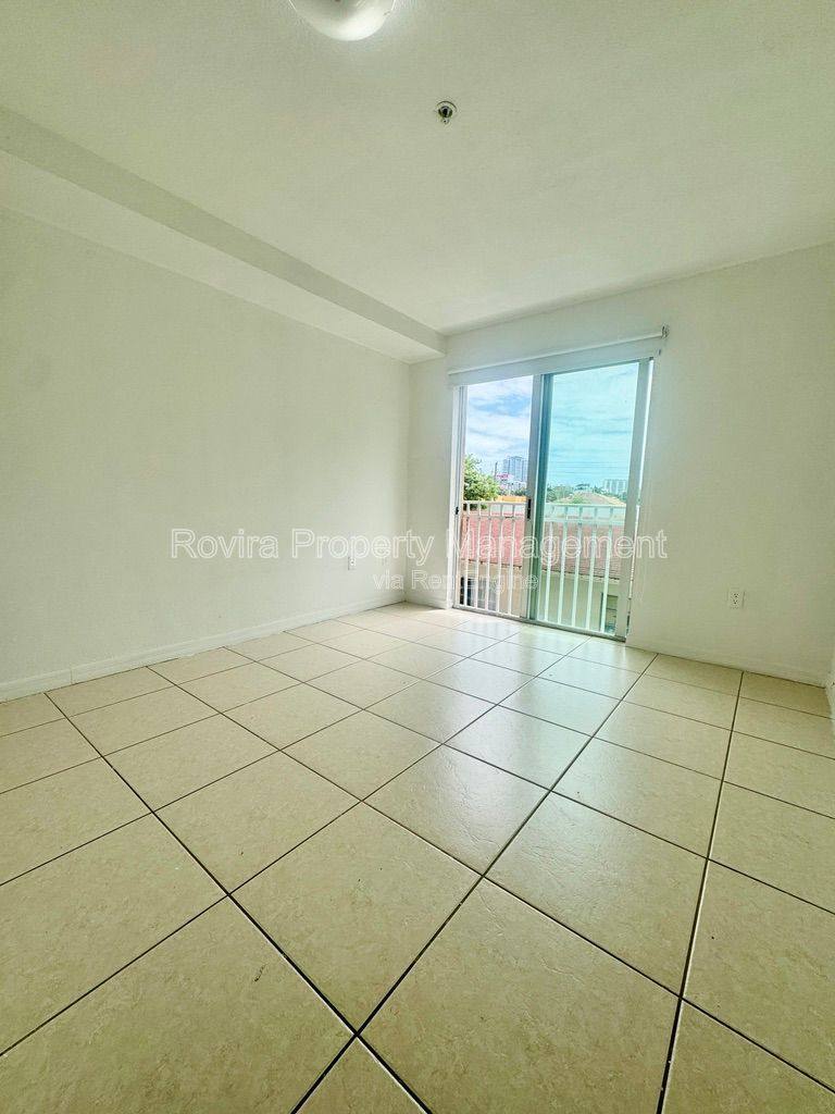 Apartment for rent at 498 SW 6th St #303, Miami, FL 33130
